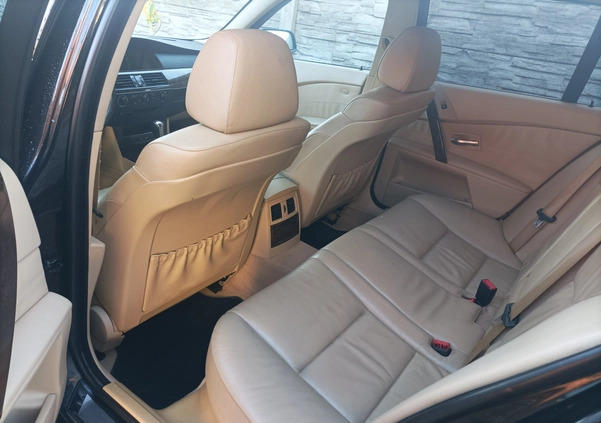 BMW Seria 5 cena 15900 przebieg: 252456, rok produkcji 2005 z Bełżyce małe 37